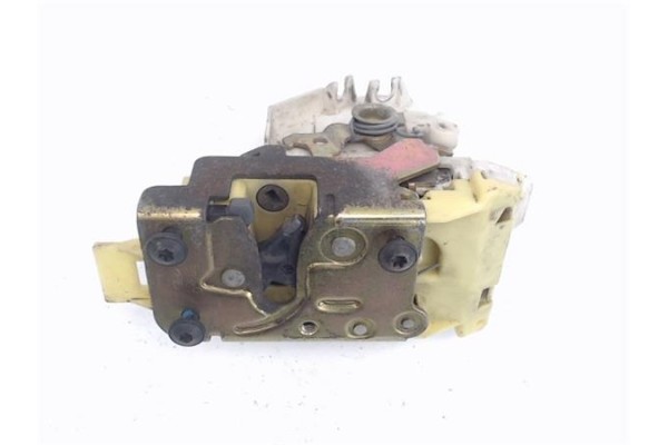 Recambio de cierre electromagnetico trasero izquierdo para ford focus berlina (cak) referencia OEM IAM   