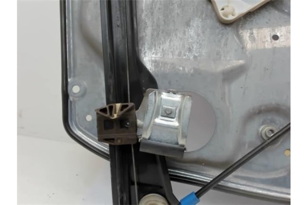 Recambio de elevalunas electrico delantero derecho para seat ibiza (6l1) referencia OEM IAM 6L3837752  