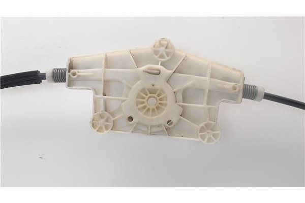 Recambio de mecanismo elevalunas delantero izquierdo para citroen c4 coupe referencia OEM IAM 997018102 996385101 