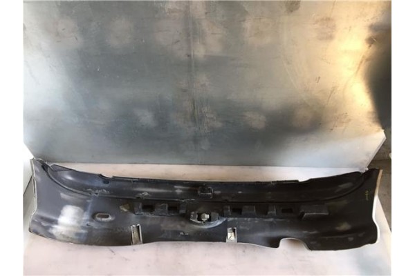 Recambio de paragolpes trasero para peugeot 206 1.4 16v referencia OEM IAM 9628638277  
