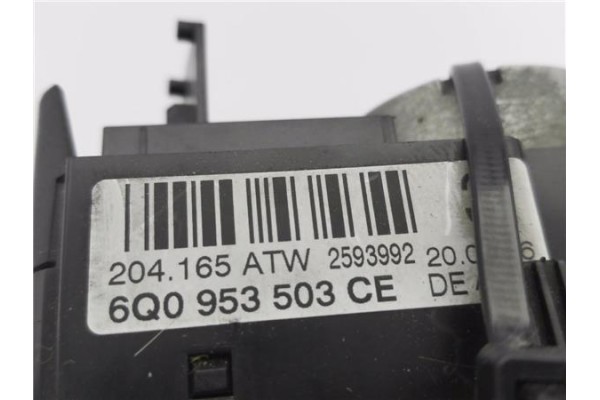 Recambio de mando intermitencia para volkswagen polo iv (9n3) 1.4 advance referencia OEM IAM 6Q0953513D9B9 6Q0953503CE 