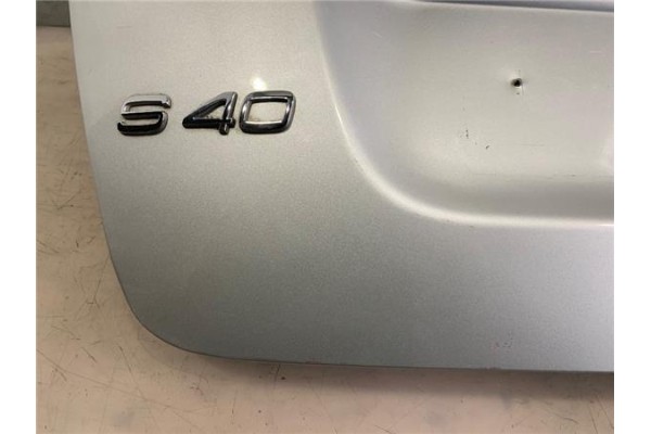Recambio de tapa maletero para volvo s40 berlina 2.0 referencia OEM IAM 31335491  