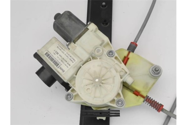 Recambio de elevalunas electrico delantero izquierdo para bmw serie x3 (e83) 3.0d referencia OEM IAM 67626925963  