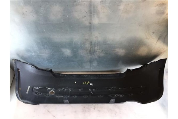 Recambio de paragolpes trasero para fiat 500 1.3 d multijet referencia OEM IAM 735425627  