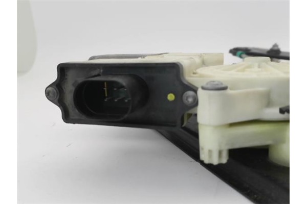 Recambio de elevalunas electrico delantero izquierdo para bmw serie x3 (e83) 3.0d referencia OEM IAM 67626925963  