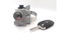 Recambio de clausor para opel astra k berlina 5p 1.6 dynamic referencia OEM IAM 13488279  