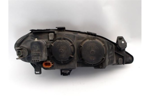 Recambio de faro delantero izquierdo para renault megane i classic (la0) referencia OEM IAM 7701047184 67743615 260607124R , REN