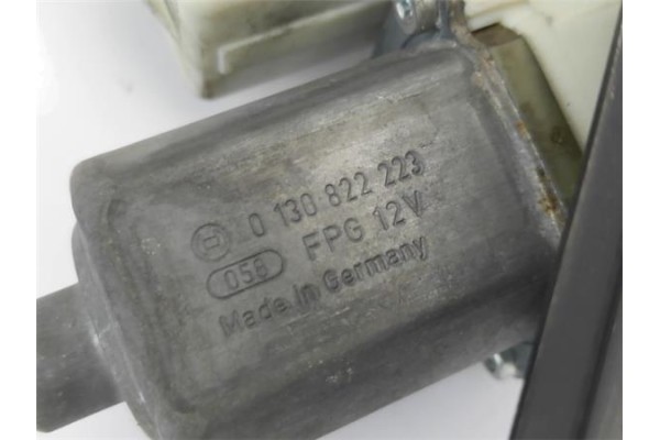 Recambio de elevalunas electrico delantero izquierdo para bmw serie x3 (e83) 3.0d referencia OEM IAM 67626925963  