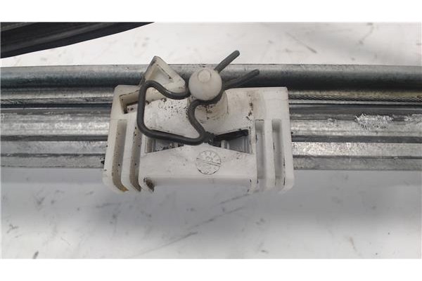 Recambio de mecanismo elevalunas delantero derecho para citroen jumpy referencia OEM IAM 400672T2  