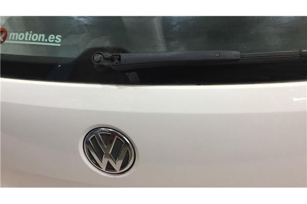 Recambio de porton trasero para volkswagen polo v (6r1) 1.6 advance referencia OEM IAM 6R6827025C  