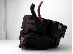 Recambio de caja fusibles/rele para opel corsa d 1.0 catch me referencia OEM IAM 13292736  