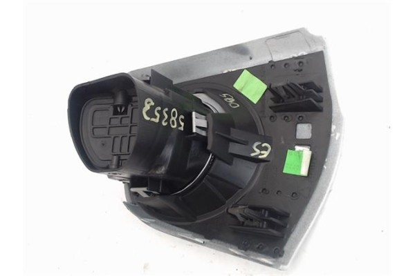 Recambio de rejilla entrada de aire para fiat 500 1.3 d multijet referencia OEM IAM ST30562 51803292 
