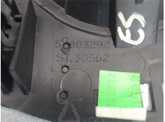 Recambio de rejilla entrada de aire para fiat 500 1.3 d multijet referencia OEM IAM ST30562 51803292 