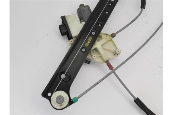 Recambio de elevalunas electrico delantero derecho para bmw serie x3 (e83) 3.0d referencia OEM IAM 67626925964  
