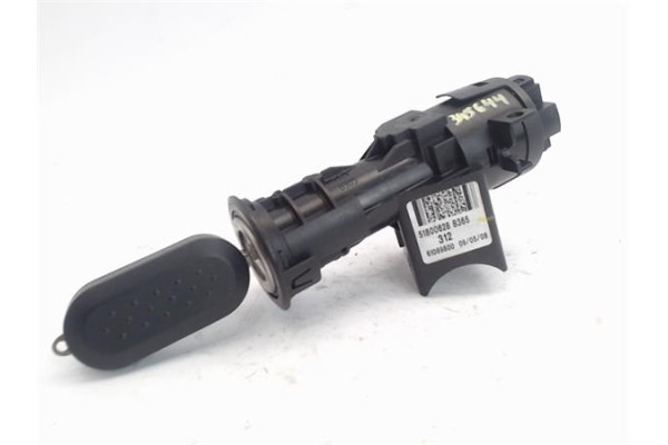 Recambio de clausor para fiat 500 1.3 d multijet referencia OEM IAM 518279840  