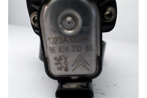 Recambio de caja mariposa aire para peugeot 206 1.4 i referencia OEM IAM 9642473280 1323A0394 