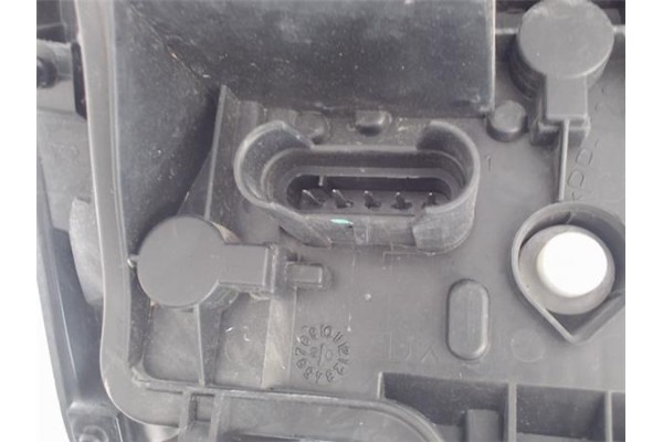 Recambio de piloto trasero derecho para fiat 500 1.3 d multijet referencia OEM IAM 51787493 2202348 51885544 , FIAT | 8155102410