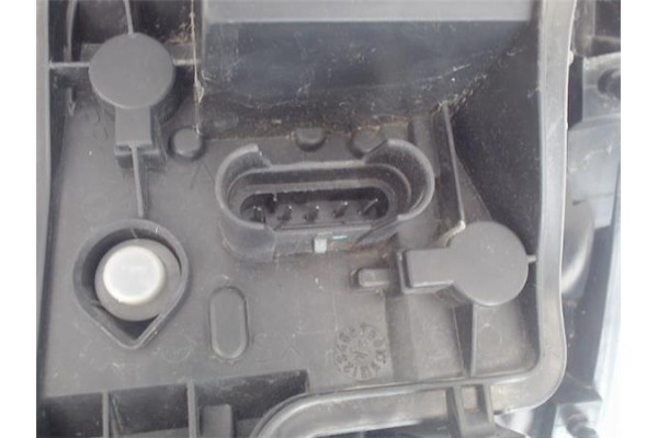 Recambio de piloto trasero izquierdo para fiat 500 1.3 d multijet referencia OEM IAM 51787494 2201348 51885548 , FIAT