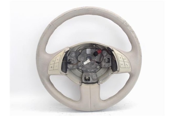 Recambio de volante para fiat 500 1.3 d multijet referencia OEM IAM 71773272  