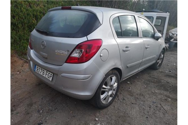 opel corsa d del año 2006