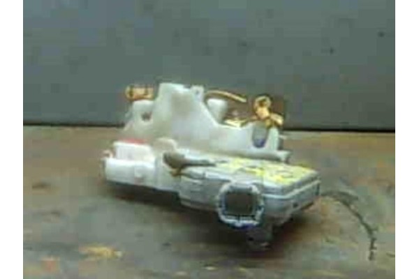 Recambio de cierre electromagnetico delantero izquierdo para nissan primera berlina (p11) 2.0 referencia OEM IAM 805032F 805032F