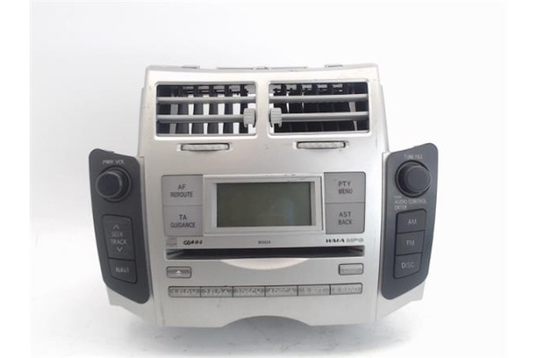 Recambio de radio / cd para toyota yaris (ksp9/scp9/nlp9) referencia OEM IAM 86120-0D210  