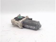 Recambio de motor elevalunas delantero derecho para mercedes-benz clase c (bm 203) berlina referencia OEM IAM -2118201742  