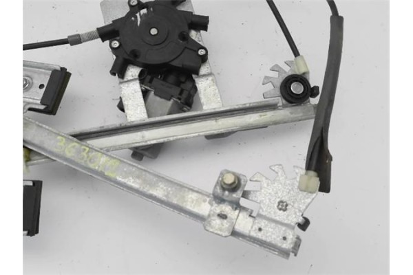 Recambio de elevalunas electrico delantero derecho para volkswagen polo iii (6n1) 75 1.6 referencia OEM IAM 6N3837461  