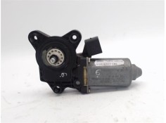 Recambio de motor elevalunas delantero derecho para mercedes-benz clase c (bm 203) familiar referencia OEM IAM -A2208204542  