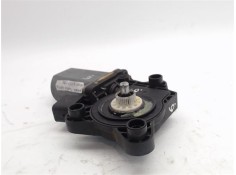 Recambio de motor elevalunas delantero derecho para mercedes-benz clase c (bm 203) familiar referencia OEM IAM -A2208204542  