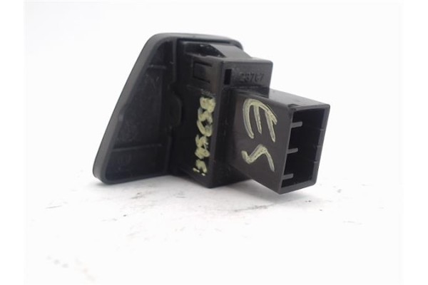 Recambio de mando elevalunas delantero izquierdo para fiat 500 1.3 d multijet referencia OEM IAM 30506 735450601 
