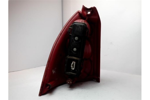 Recambio de piloto trasero derecho para peugeot 307 (3a/c) 2.0 hdi 110 referencia OEM IAM 89026938 89026138 