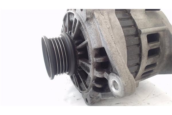 Recambio de alternador para daewoo lanos 1.3i referencia OEM IAM 96303556  