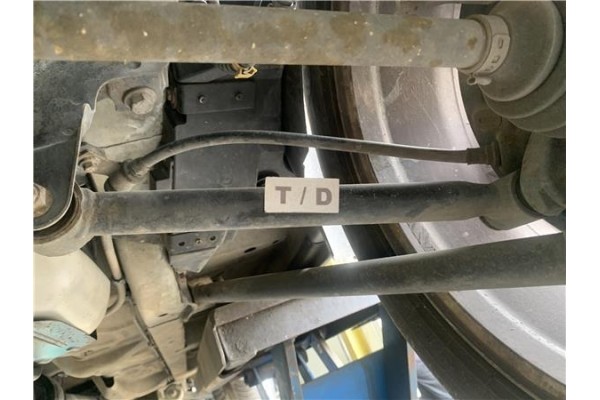 Recambio de brazo inferior trasero derecho para land rover freelander (ln) 2.0 hse familiar referencia OEM IAM RGD000110  
