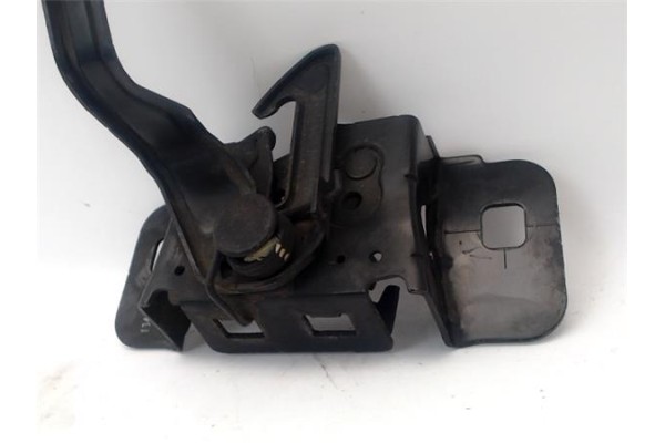 Recambio de cerradura capo para opel astra k berlina 5p 1.6 dynamic referencia OEM IAM 13412211  