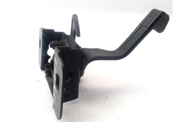Recambio de cerradura capo para opel astra k berlina 5p 1.6 dynamic referencia OEM IAM 13412211  