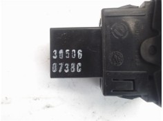 Recambio de mando elevalunas delantero derecho para fiat 500 1.3 d multijet referencia OEM IAM 30506 735450602 