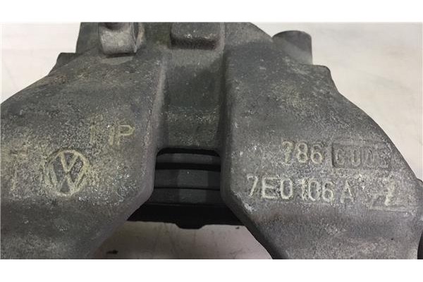 Recambio de pinza freno delantero derecha para volkswagen t5 transporter furgón/combi (7h) 2.5 combi referencia OEM IAM 7E0106A 