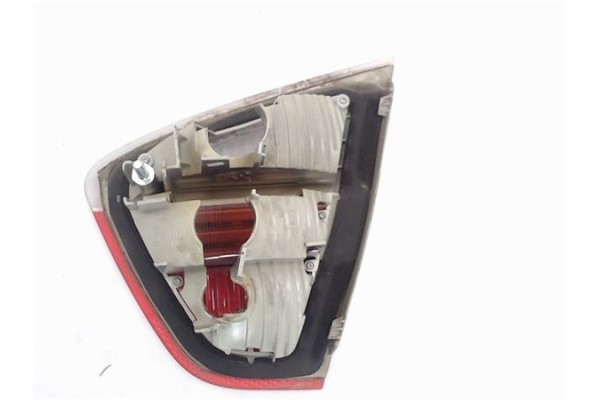 Recambio de piloto porton trasero izquierdo para bmw serie 3 berlina (e90) 3.0 330d referencia OEM IAM 6937459 2764A110L1 632169