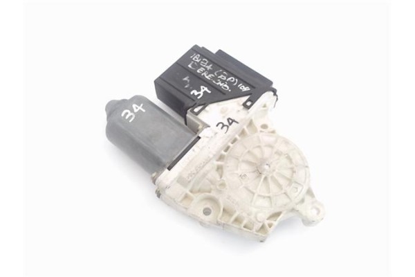 Recambio de motor elevalunas delantero derecho para seat ibiza (6l1) referencia OEM IAM 104383101  