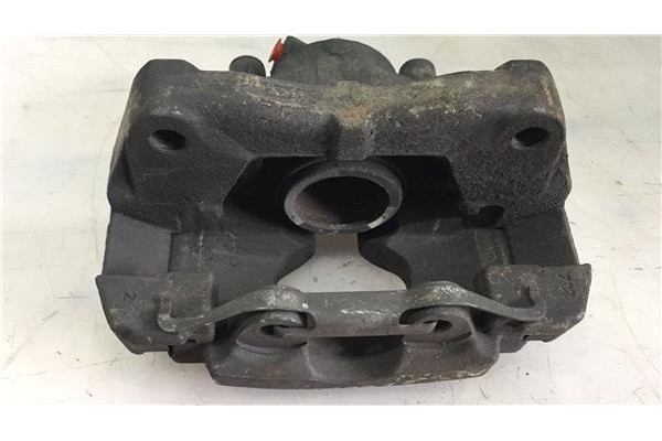 Recambio de pinza freno delantero izquierda para volkswagen t5 transporter furgón/combi (7h) 2.5 combi referencia OEM IAM 7E0105