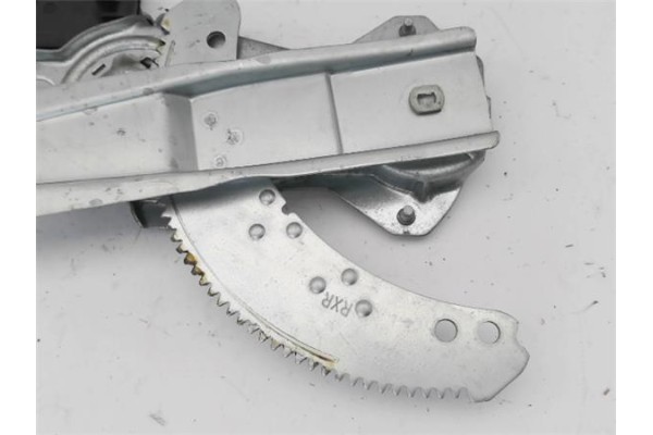 Recambio de elevalunas electrico trasero derecho para nissan note (e11e) 1.5 dci referencia OEM IAM 807009U00D  