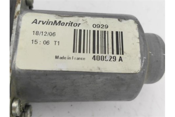Recambio de elevalunas electrico trasero derecho para nissan note (e11e) 1.5 dci referencia OEM IAM 807009U00D  