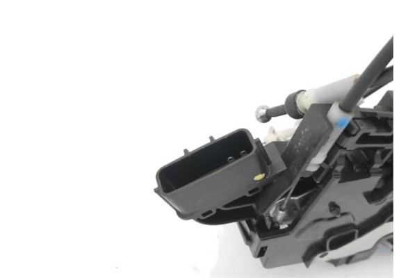 Recambio de cierre electromagnetico delantero derecho para nissan micra iv (k13k/kk) 1.2 acenta referencia OEM IAM T7213510  
