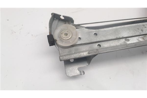 Recambio de mecanismo elevalunas trasero derecho para citroen c4 berlina referencia OEM IAM 0130822238  