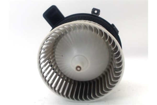 Recambio de motor calefaccion para opel astra k berlina 5p 1.6 dynamic referencia OEM IAM 13497776 130309503 