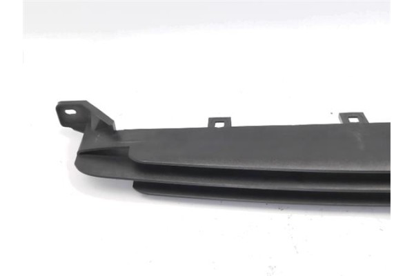 Recambio de rejilla capo para ford escort vi (gal) 1.6 i 16v referencia OEM IAM 1058073  