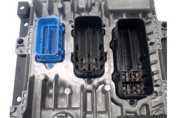 Recambio de centralita para opel astra k berlina 5p 1.6 dynamic referencia OEM IAM 395357783 55493025 