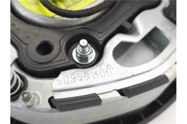 Recambio de airbag volante para bmw serie 5 berlina (f10) 2.0 520d referencia OEM IAM 609531100C 33678383901 