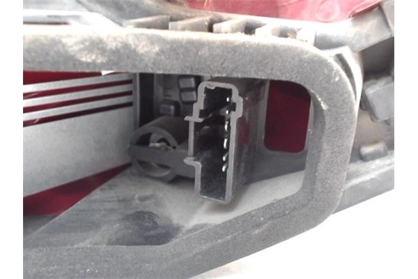 Recambio de piloto trasero derecho para peugeot 207 referencia OEM IAM   